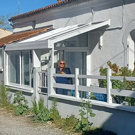 Agreable Maison De Pecheur, Proche Ile D'oleron Nyaraló *